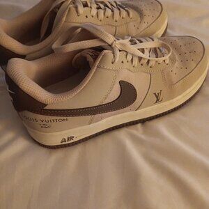 Womens air force 1's
